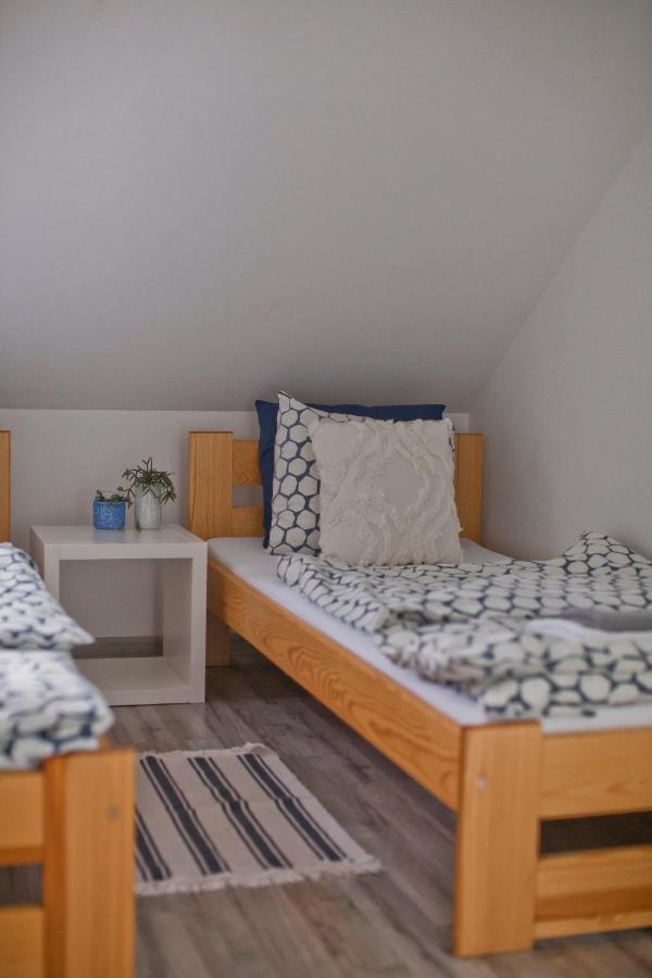 Hostel 33 تريبينا المظهر الخارجي الصورة